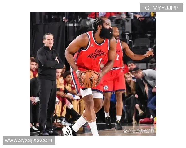 快船遭遇四连败哈登贡献双十数据布克接近三双表现引关注